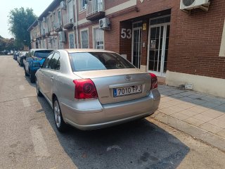 Toyota Avensis 2.2 D-4D 150 CV – ITV recién