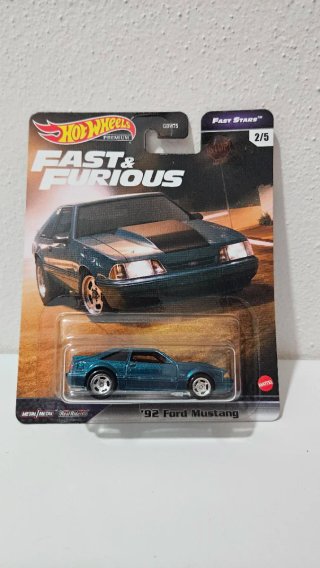 Hot Wheels Fast & Furious '92 Ford Mustang
