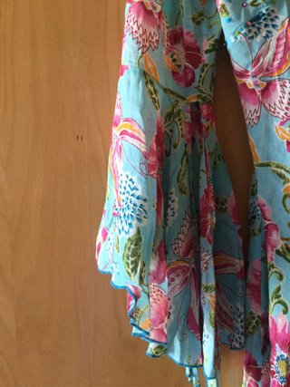 Precioso vestido Ibicenco mini. estampado