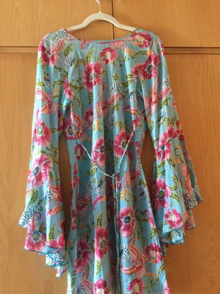 Precioso vestido Ibicenco mini. estampado