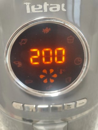 Freidora de aire Tefal 200°