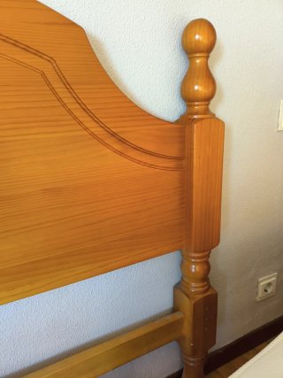 Cabezal madera pino cama 135 cm