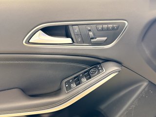 Mercedes-Benz GLA 2014