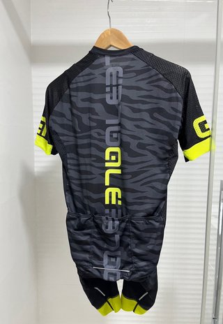 Maillot y culotte ciclismo 15€ pieza