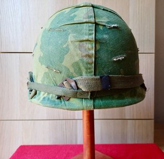 Casco M1 guerra de Vietnam