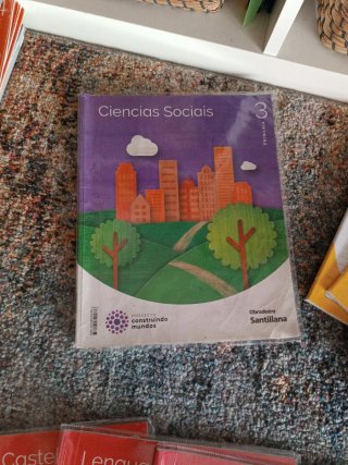Libros de texto de 3 de primaria.