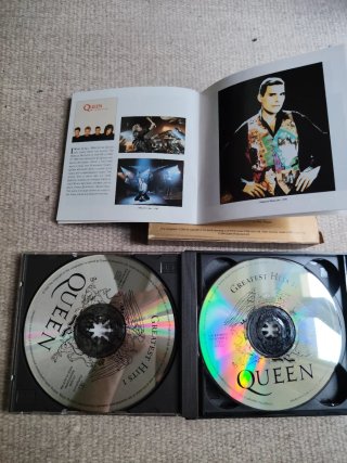 Queen Greatest Hits I & II CD Set