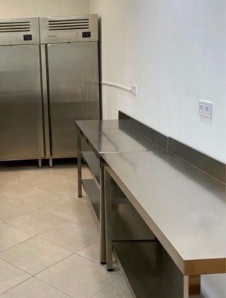 Mesa de trabajo mural 150x50x85