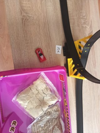 Pista de coches con arena y loop