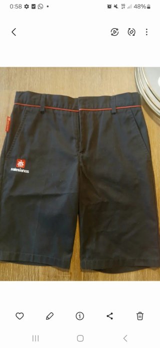 Pantalón corto uniforme negro.  TALLA 8