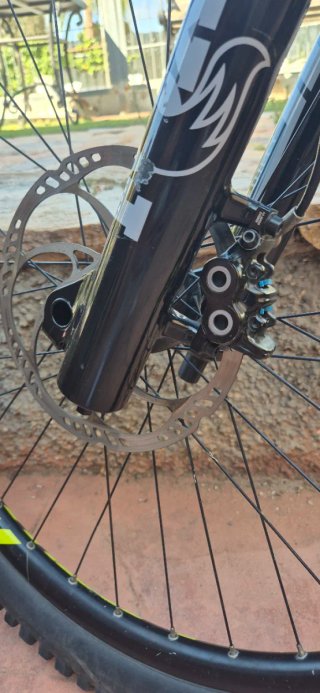 Mondraker Summum DH - Talla M (Fox 40 / Shigura)