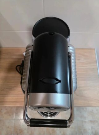 Cafetera Nespresso Zenius Profesional