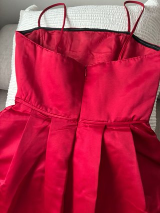 Vestido de fiesta rojo El Corte Inglés
