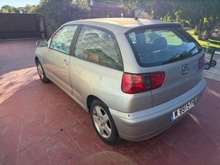 SEAT Ibiza 1999, recien revisado,funciona perfecto