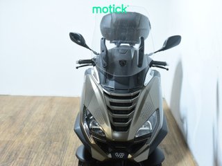 PEUGEOT METROPOLIS 400