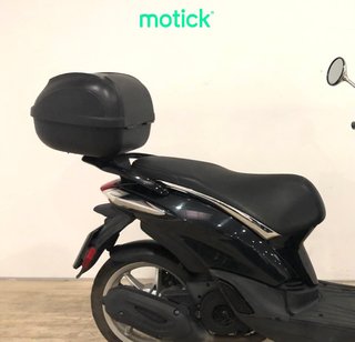 PIAGGIO LIBERTY 125 (IVA DEDUCIBLE) (TOP CASE)