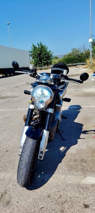Yamaha MT01 Naked Muscle Bike