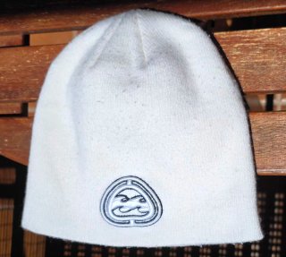 Gorro de lana El Niño blanco