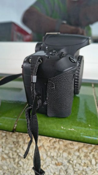 Canon EOS 77D Cuerpo