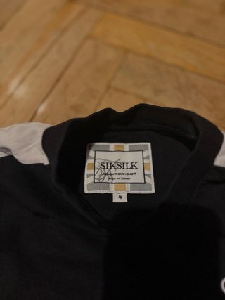 Camiseta SikSilk Negra y Blanca