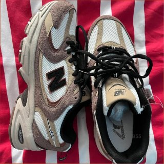 New Balance 530 Beige/Marrón Talla 39.5