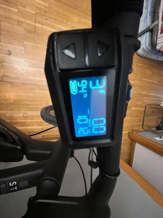 Bicicleta eléctrica Rockrider est500