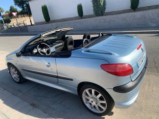 Peugeot 206 cabrio del 2001