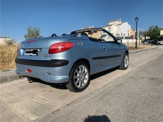 Peugeot 206 cabrio del 2001