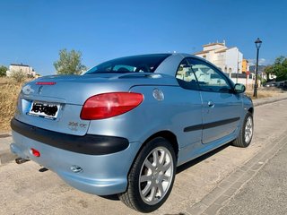 Peugeot 206 cabrio del 2001