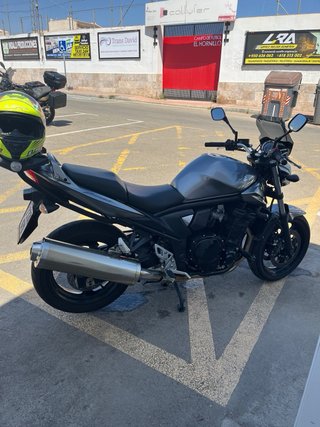 Suzuki Bandit 650