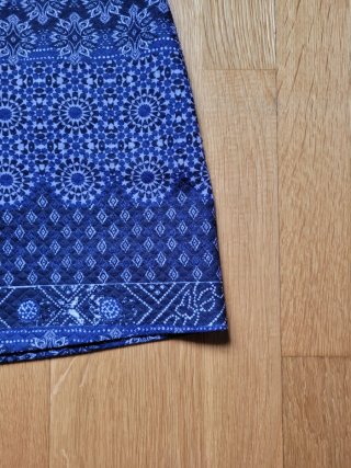 Falda estampada Stradivarius azul