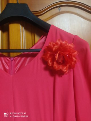 Vestido fiesta rojo con encaje