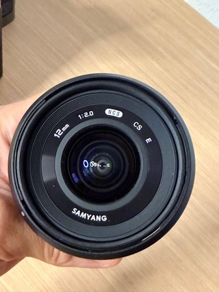 Obiettivo Samyang 12mm F2.0 NCS CS (Montura Sony E)