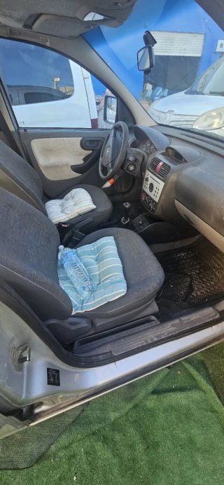 Opel Combo 2005