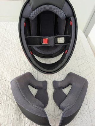 Casco HJC CS-15 Talla L Negro/Rojo Sin caídas