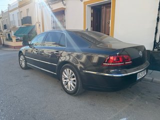 Volkswagen Phaeton 2012