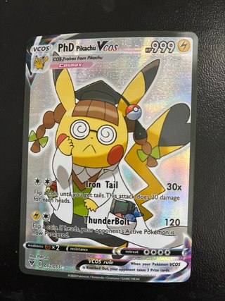 Pikachu VCOS PhD Carta Pokémon