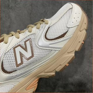 New Balance 530 Blanco y Marrón