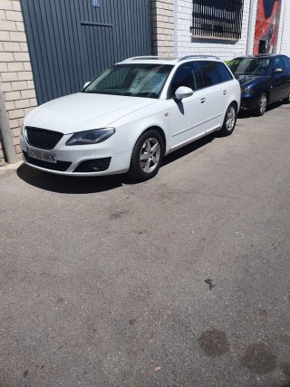 SEAT Exeo 2012
