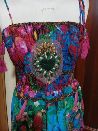 Bellissimo abito con accessori