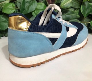 Zapatillas azules