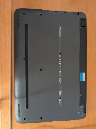 Portátil HP 250 G5 (i3 / 4GB) para piezas