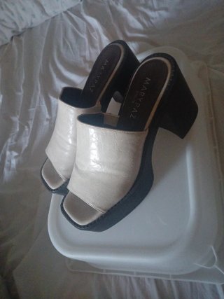 Sandalias Marypaz Beige con talón de 9cm