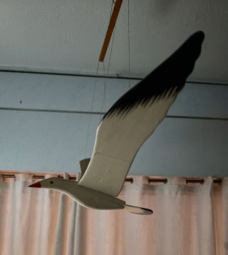 Gaviota balancín de madera