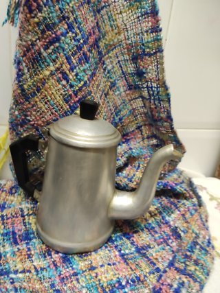 Cafetera de aluminio antigua