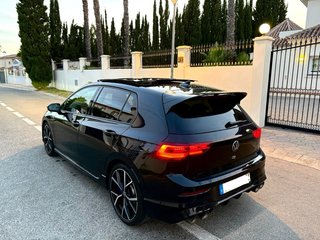 Volkswagen Golf R