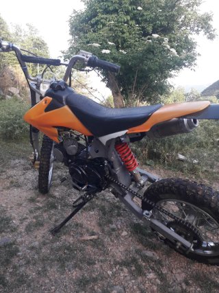 Mini Pit Bike 125cc Naranja y Negra