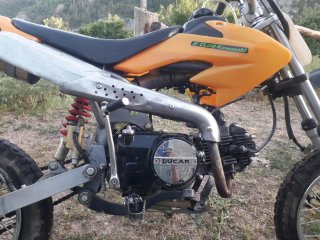 Mini Pit Bike 125cc Naranja y Negra