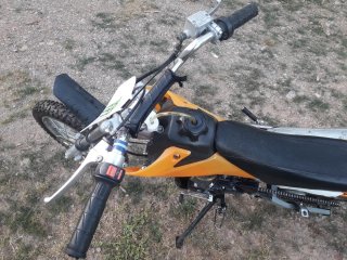 Mini Pit Bike 125cc Naranja y Negra