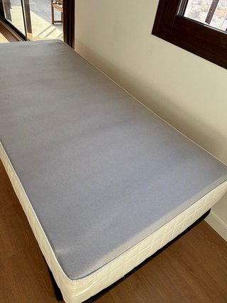 Colchón IKEA HYLLESTAD 200x90 + Somier de regalo
